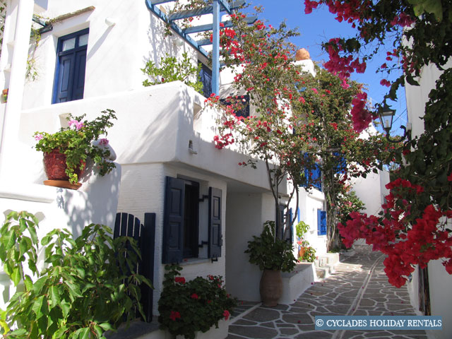 holidays-cyclades.com