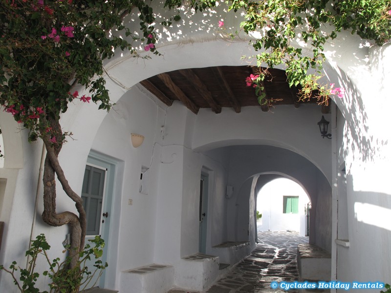 holidays-cyclades.com