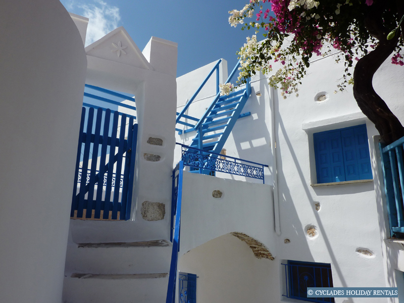 holidays-cyclades.com