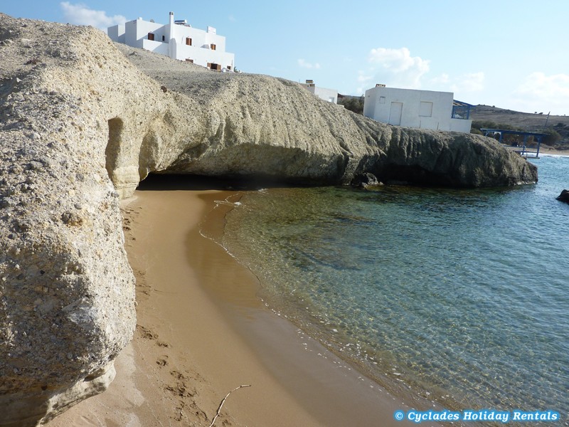 holidays-cyclades.com