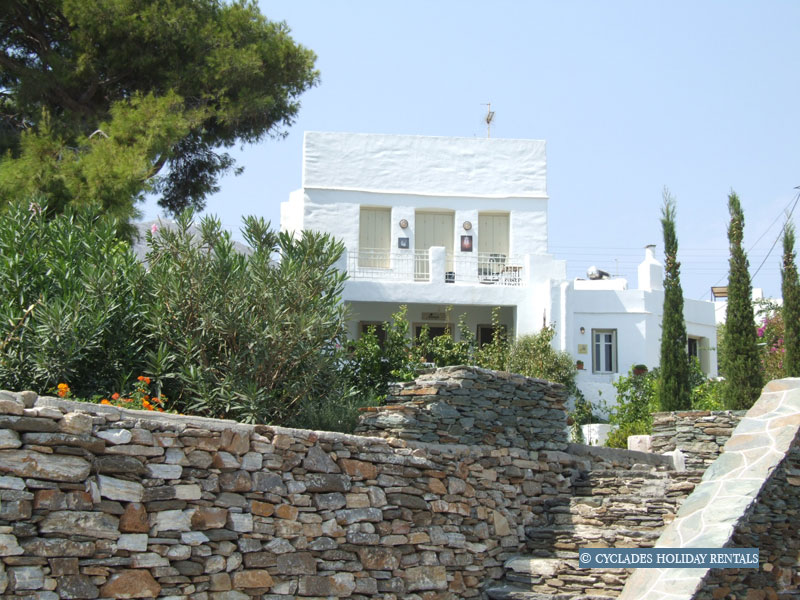 holidays-cyclades.com