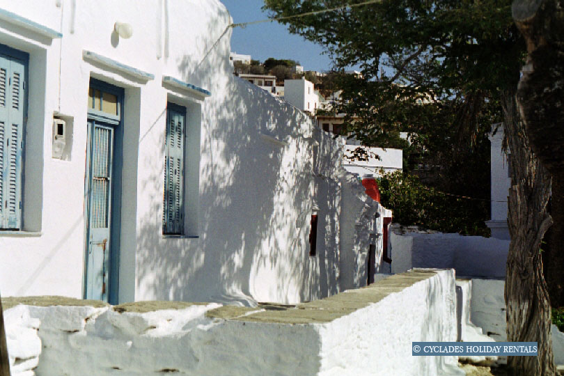 holidays-cyclades.com