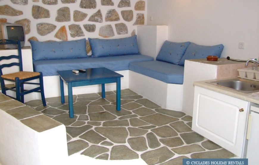 Folegandros Apartments