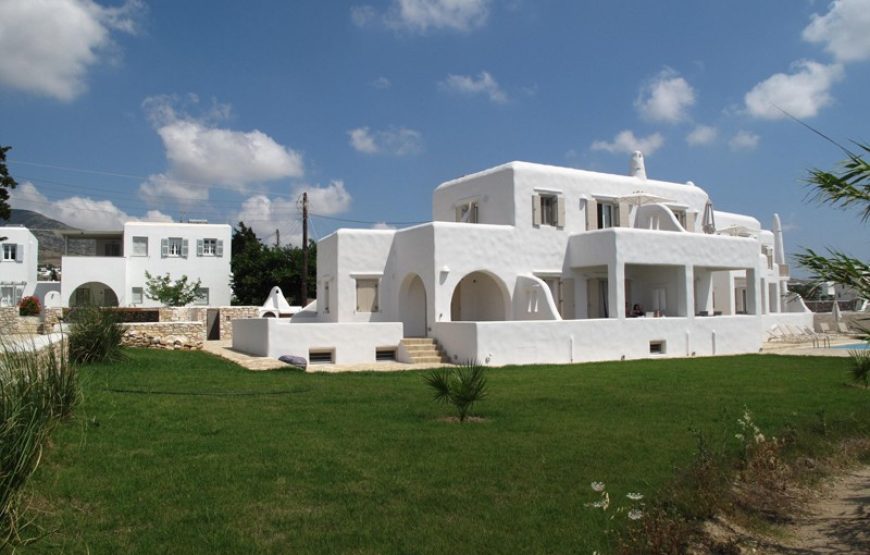 3-person room with breakfast, garden view