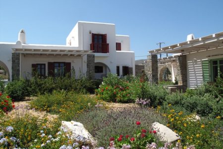 Naoussa Bay – Villa Agia Irini