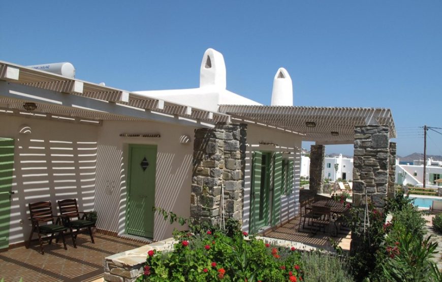 Naoussa Bay – Villa Lefkes