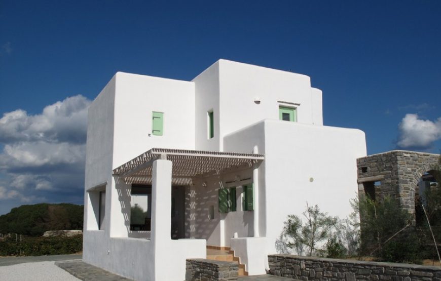 Naoussa Bay – Villa Parikia