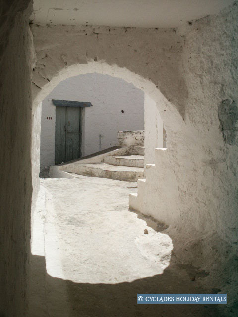 holidays-cyclades.com