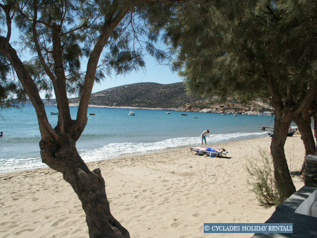 holidays-cyclades.com