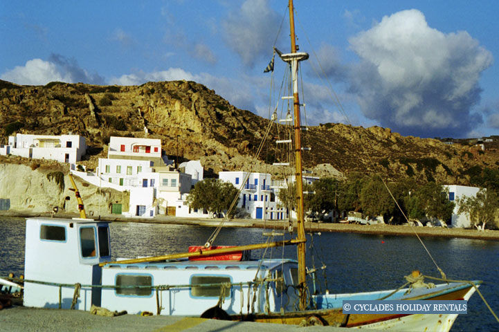 holidays-cyclades.com