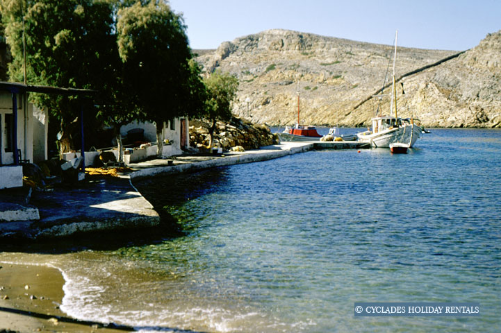 holidays-cyclades.com