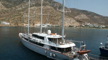 Getting to Sifnos